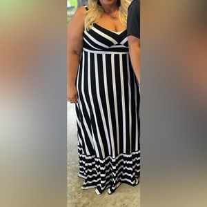 Women’s maxi dress from Torrid. Only worn once in perfect condition.